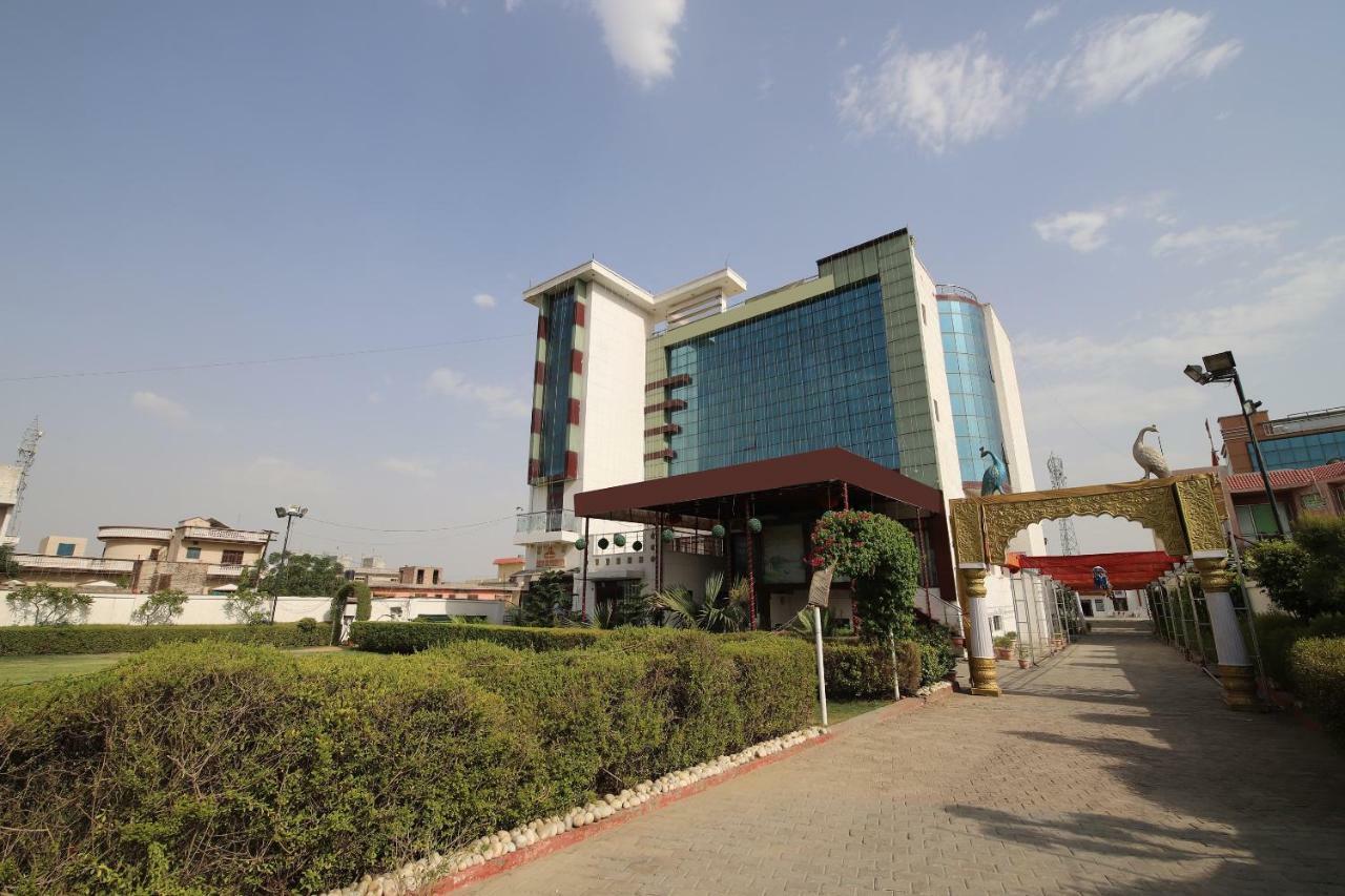 Hotel Deep Palace Jind Esterno foto