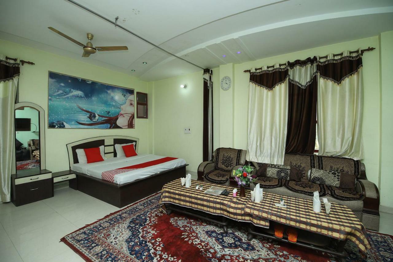Hotel Deep Palace Jind Esterno foto